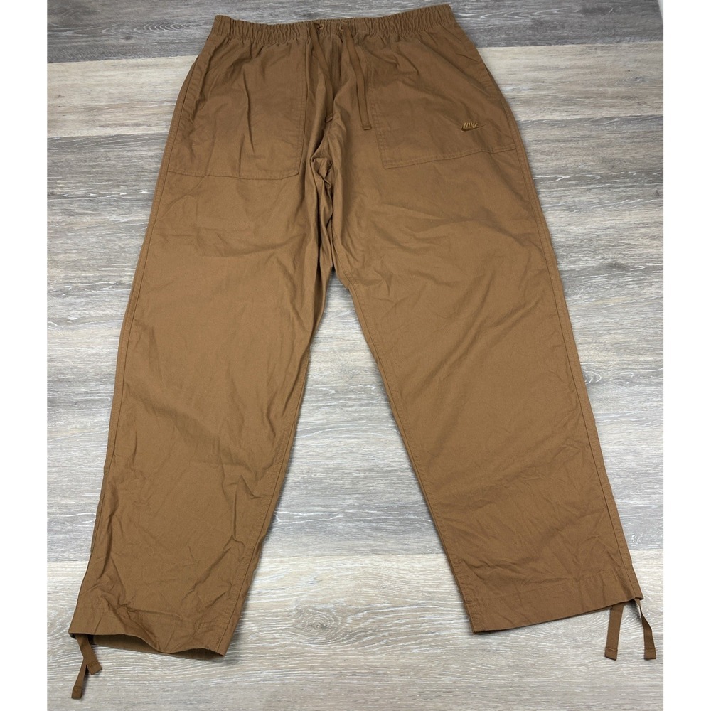 Nike Club Barcelona Pants Mens Size Large British Tan Lightweight FN3096-281